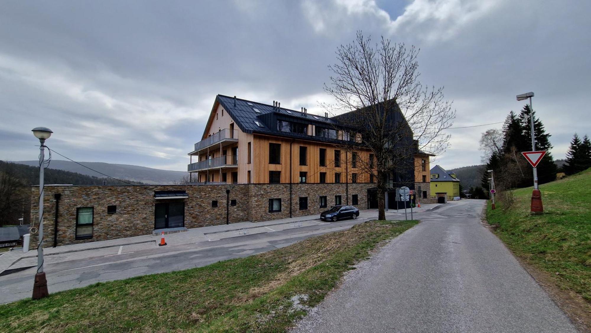 Ski&Bike Apartment Janske Lazne + Parking Экстерьер фото